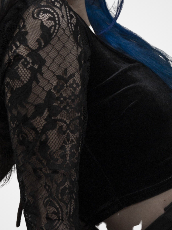 Gothic Lace Flare Sleeve Crop Top - ovniki