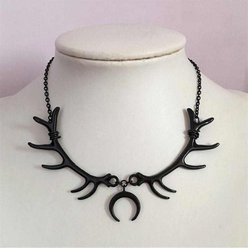 Necklace Antlers Moon - Ovniki