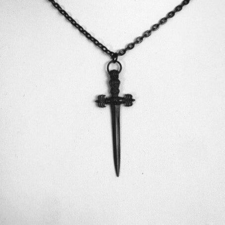 Necklace Black Dagger - Ovniki