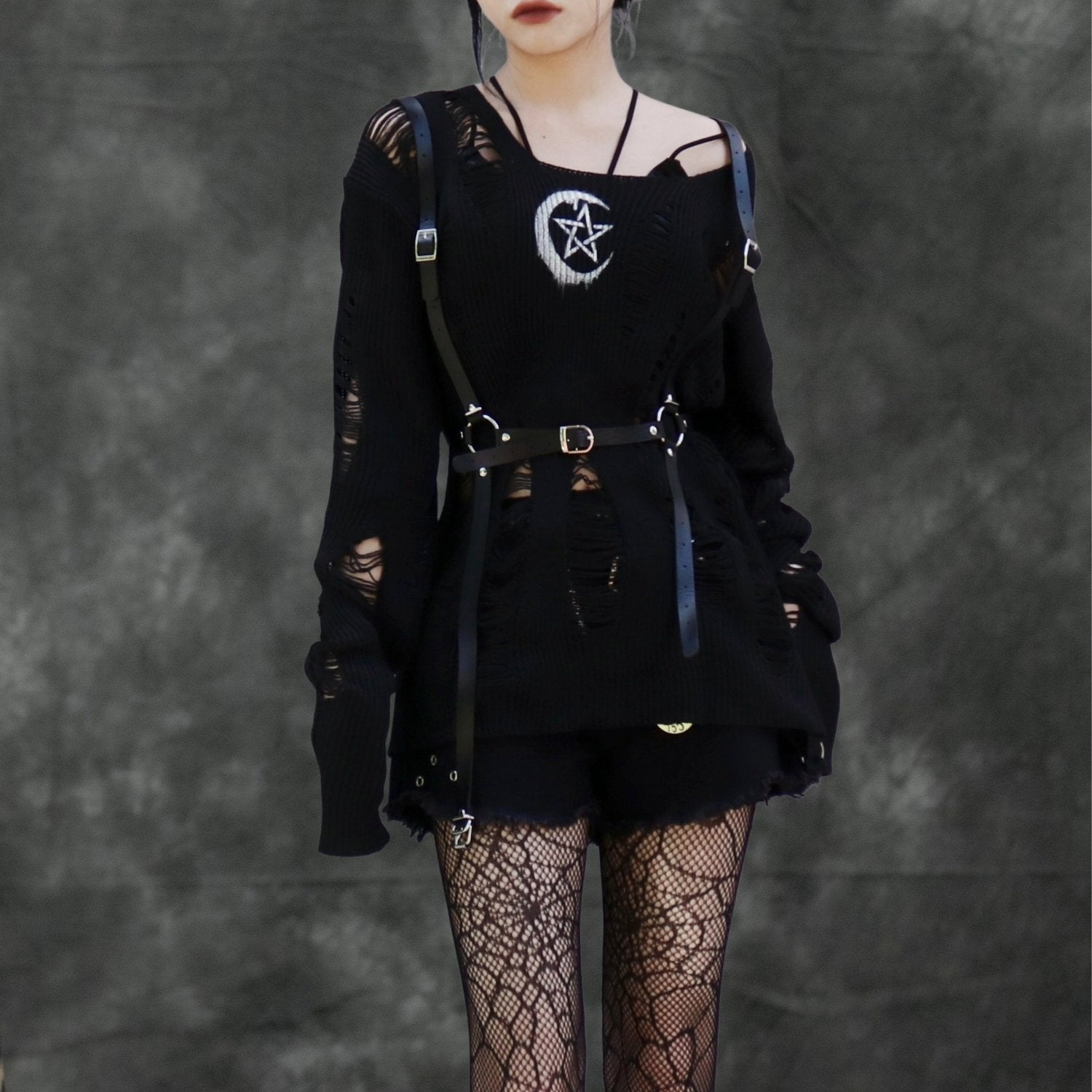 Sweater Black Wicca - Ovniki
