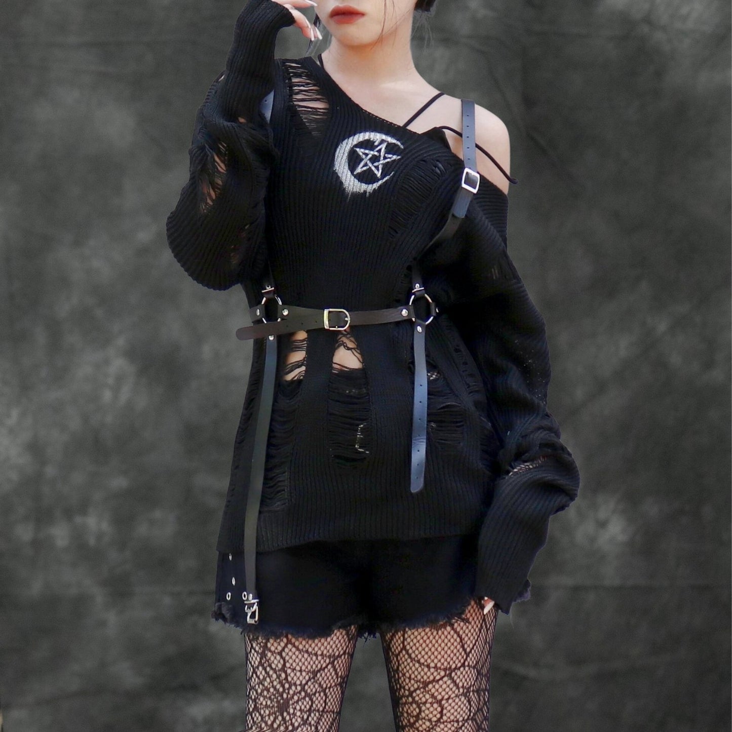 Sweater Black Wicca - Ovniki